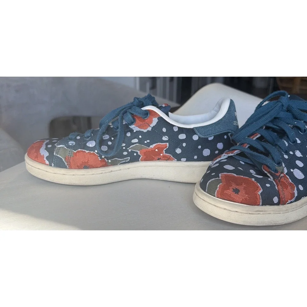 Adidas Stan Smith Womens Floral Sneakers Shoes Red Blue White Size 5.5 S32255‎
